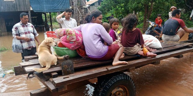 Flooding Forces Thousands to Be Evacuated in Stung Treng Province