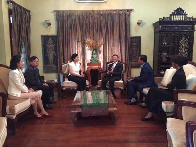 French ambassador Binh meets Kem Sokha