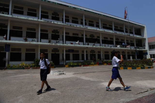 The Cambodian Authorities Maintain School Closure as a Measure against COVID-19