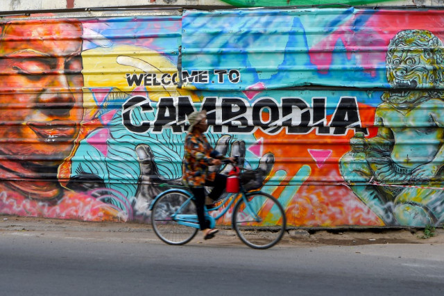 Cambodia allocates 1.16 bln USD for economic, social supports during COVID-19