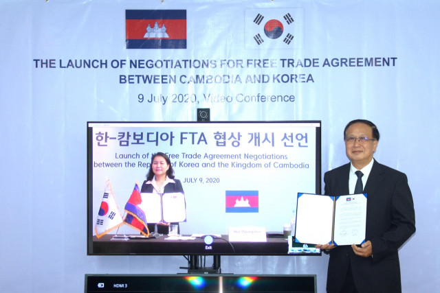 Cambodia and South Korea Kick off Talks on a Free Trade Agreement