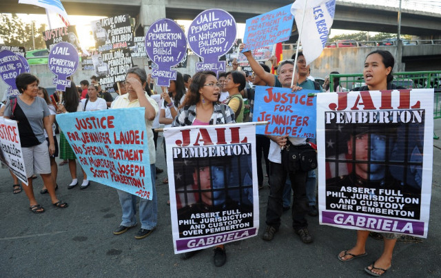 Philippines delays release of US marine in transgender killing