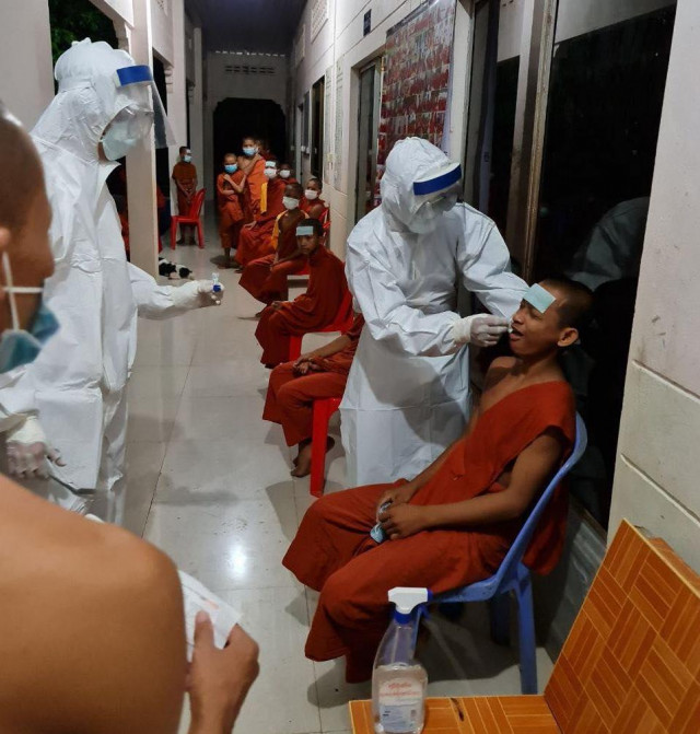 Large Number of Monks Develop Flu-like Symptoms in Battambang