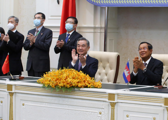 Cambodia Forges Closer Ties with China by Signing Bilateral Trade Deal                       