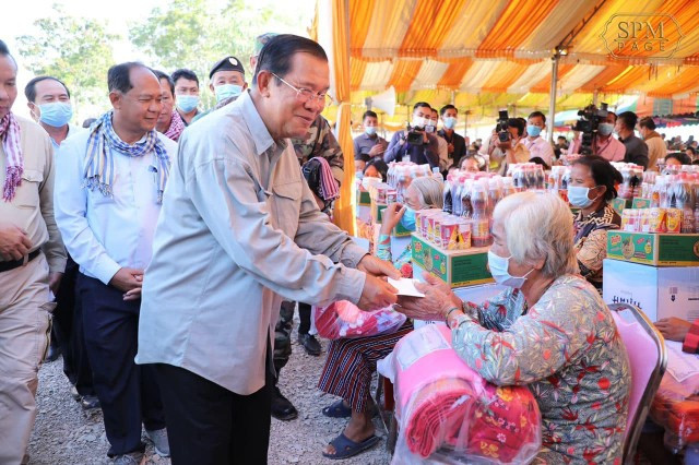 Hun Sen Says One Million Jobs to Be Created through Infrastructure Projects