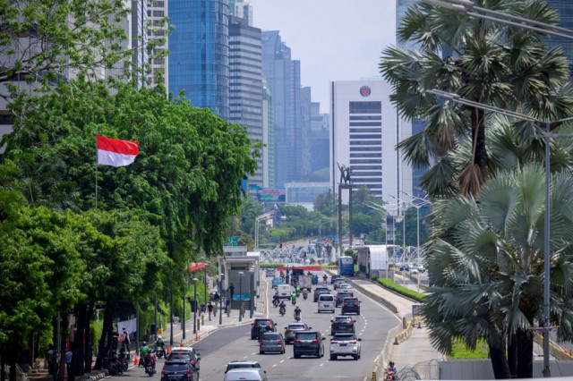 Indonesia tumbles into first recession for two decades