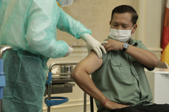 Cambodia’s Vaccination Drive Begins with Government Officials