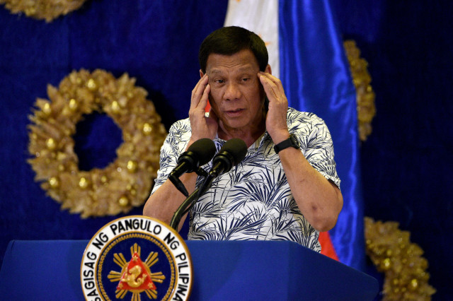 Duterte bans Philippines ministers from speaking on S. China Sea