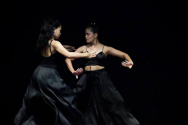 The New Cambodian Artists: a Dance Company Tries to Keep on Going in Spite of COVID-19