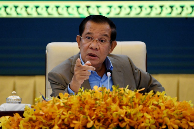 Allegations of Cypriot Citizenship Prompt PM Hun Sen to Amend Constitution