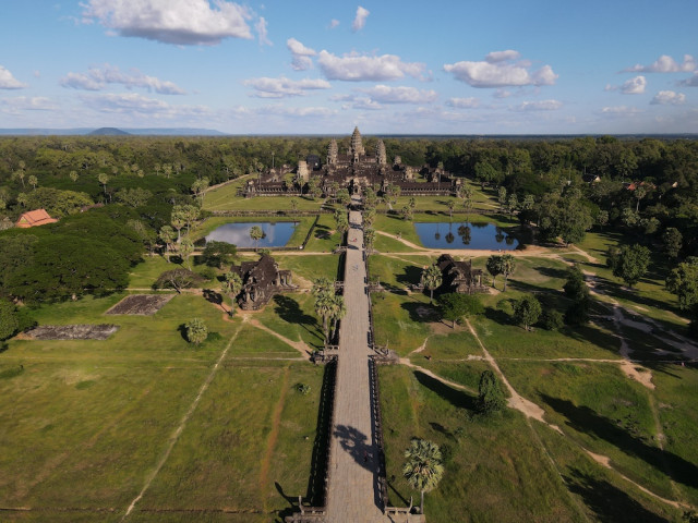 Everyone Tells Everything to Angkor