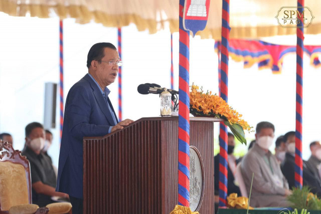 PM Stays Out of CNRP Bust-Up