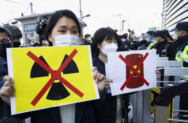 IAEA reviews Japan's plan to dump radioactive water into Pacific