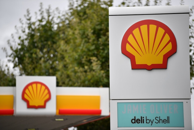Shell says to stop Russian oil purchases