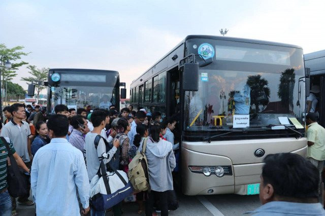 Public Buses Provide Answer to Fuel Cost Hikes