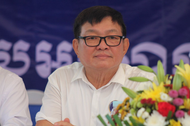 Son Chhay Won’t Evade Court Summons: Lawyer