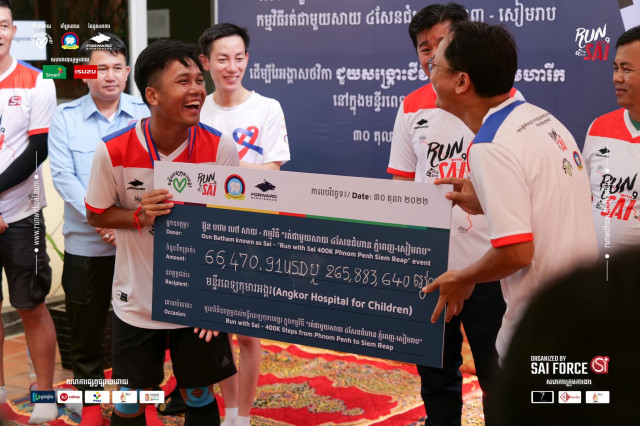 Singer Charity Runner Raised $60,000 for Children’s Angkor Hospital