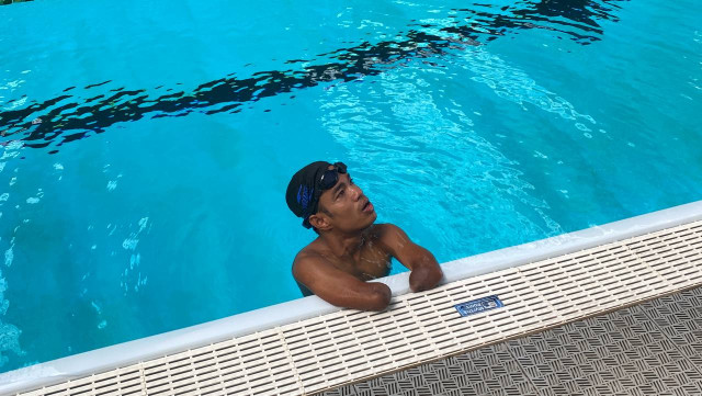 Para-Athlete Pich Yaray Finds Hope in Swimming