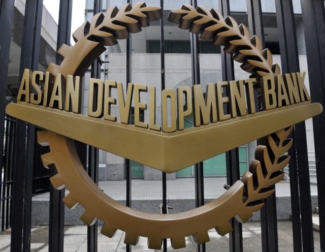 ADB Cuts Inflation Forecast for Developing Asia