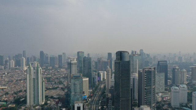 Indonesian President Threatens to Shut Polluting Factories