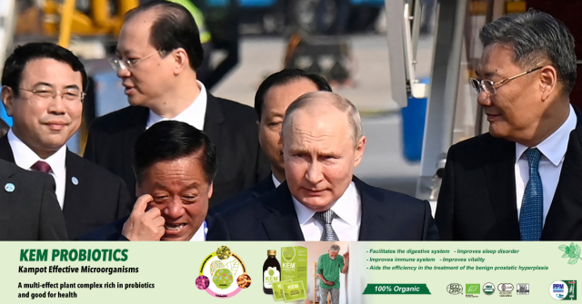 Putin in China to Meet 'Dear Friend' Xi