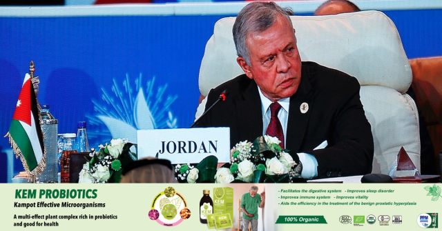 King of Jordan Says 'Urgent Medical Aid' Air-dropped into Gaza