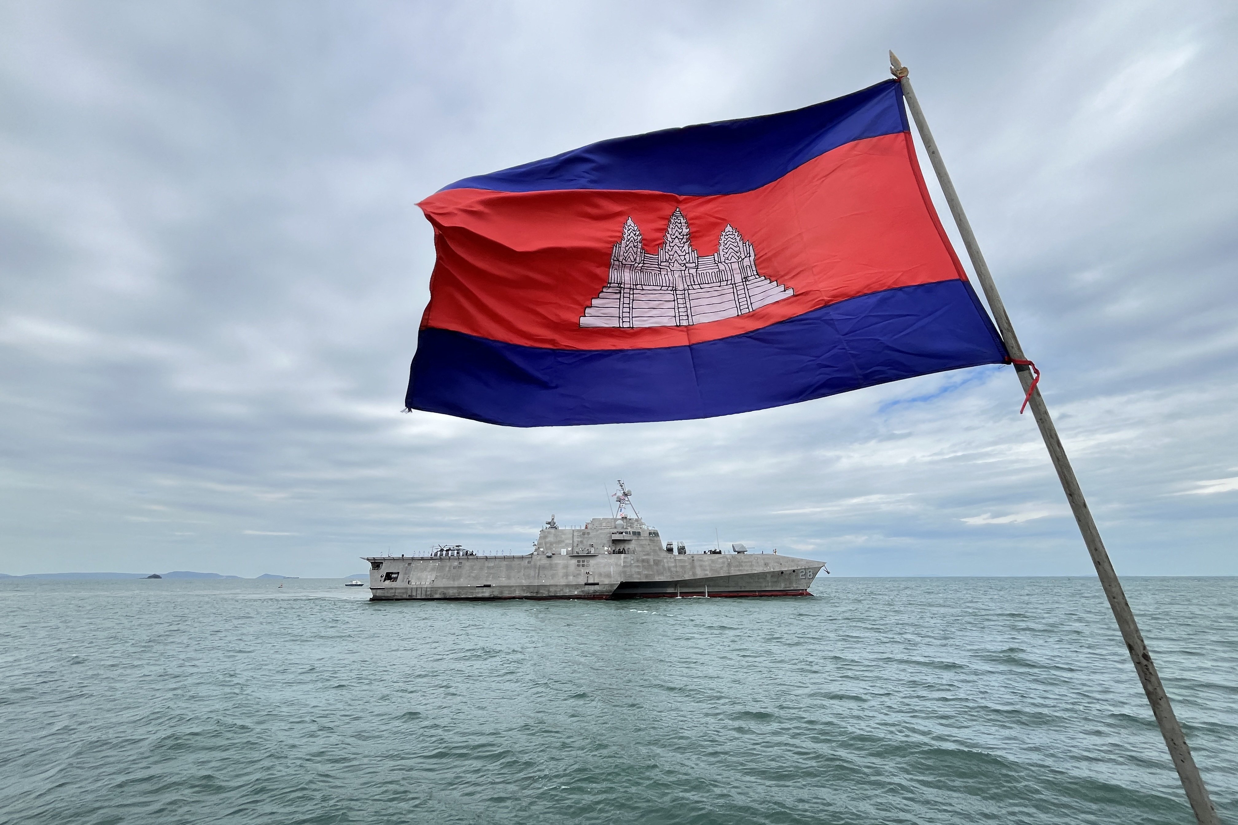 Beyond China and the US: Cambodia's Strategic Embrace of Middle Power Partners